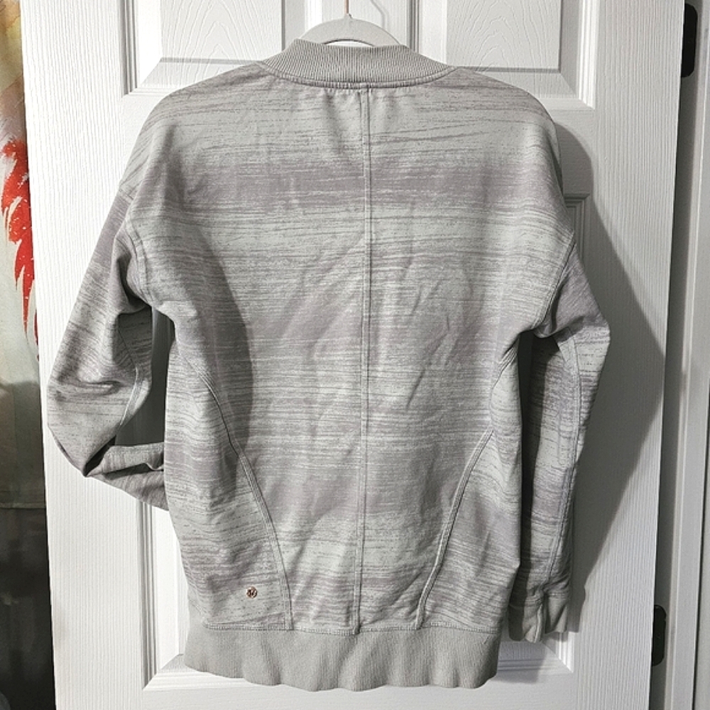 Lululemon Mula Asymmetrical Bundle Wrap Moto Jacket Zip Up Sweatshirt - Size M - Picture 10 of 16